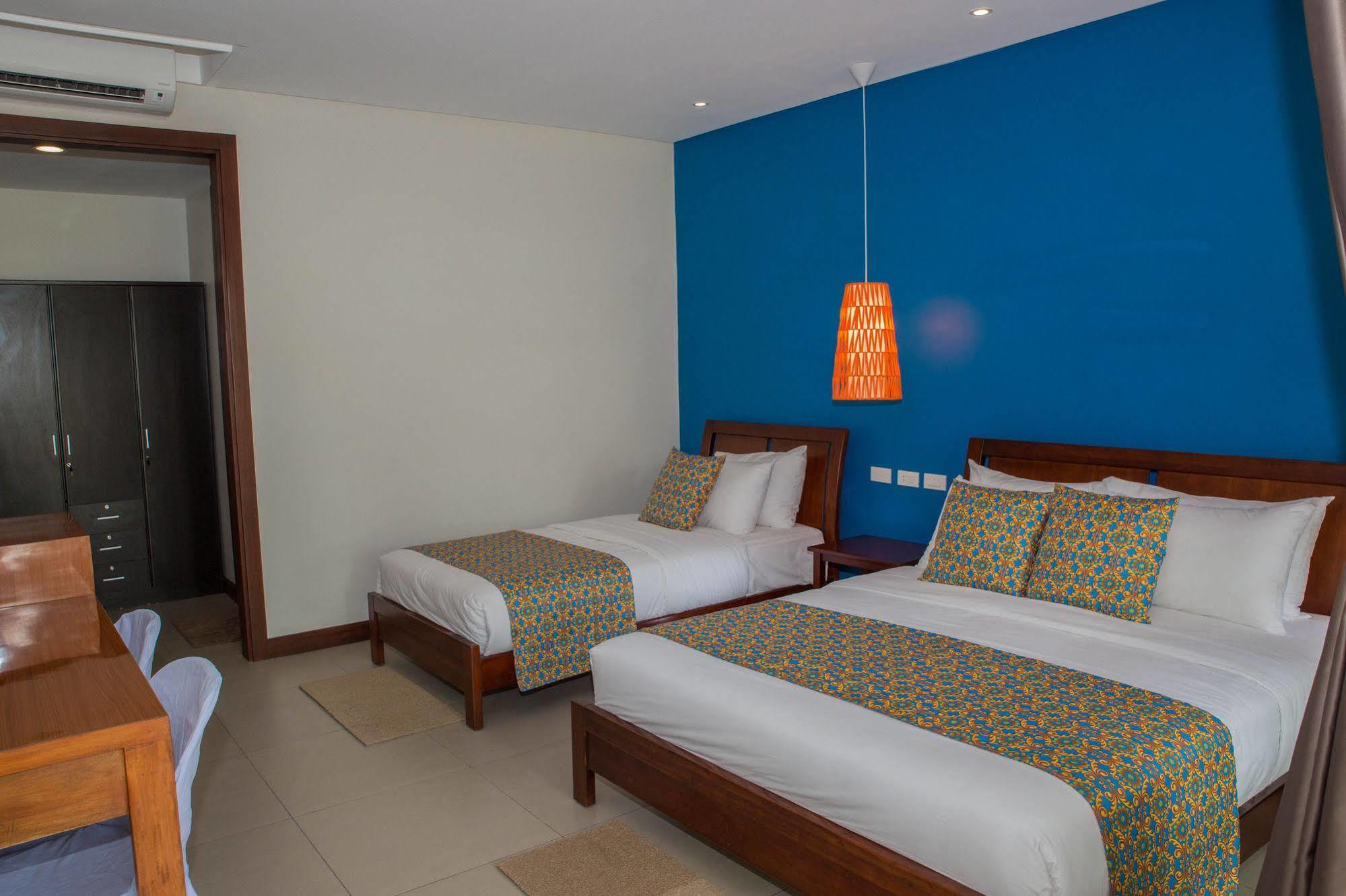 Karancho Beach House Lapu-Lapu City Bagian luar foto